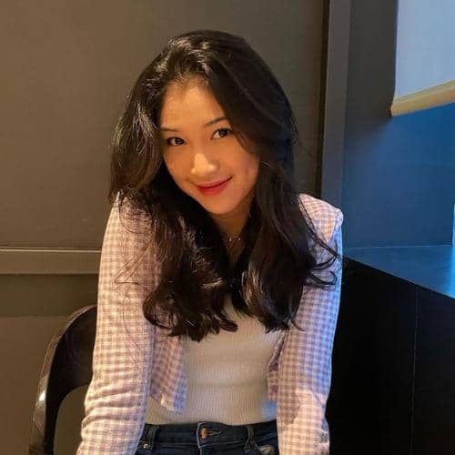 instagram.com/jkt48shani