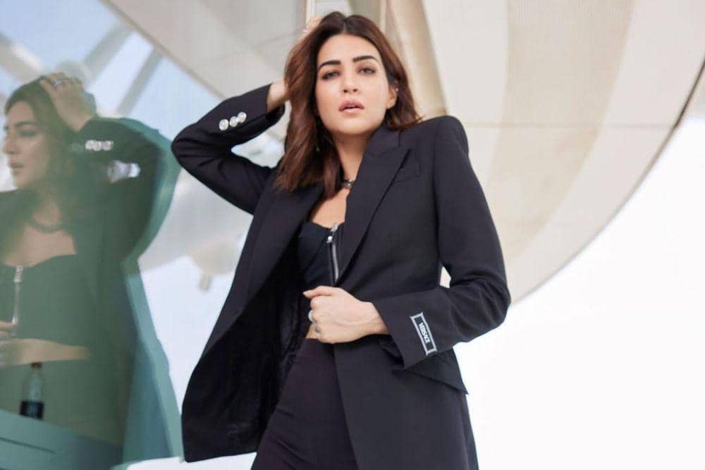 nstagram.com/kritisanon