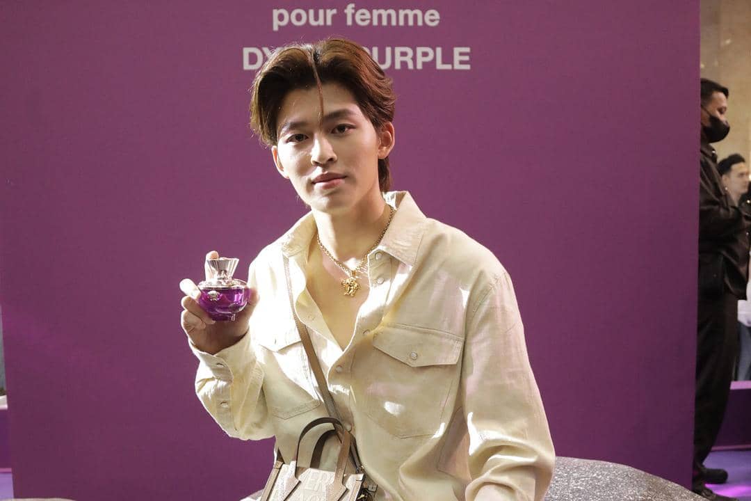 dok. VERSACE Dylan Purple