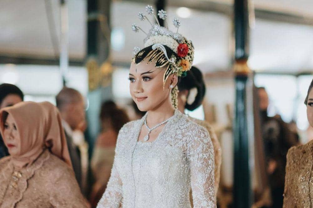 instagram.com/erinagudono