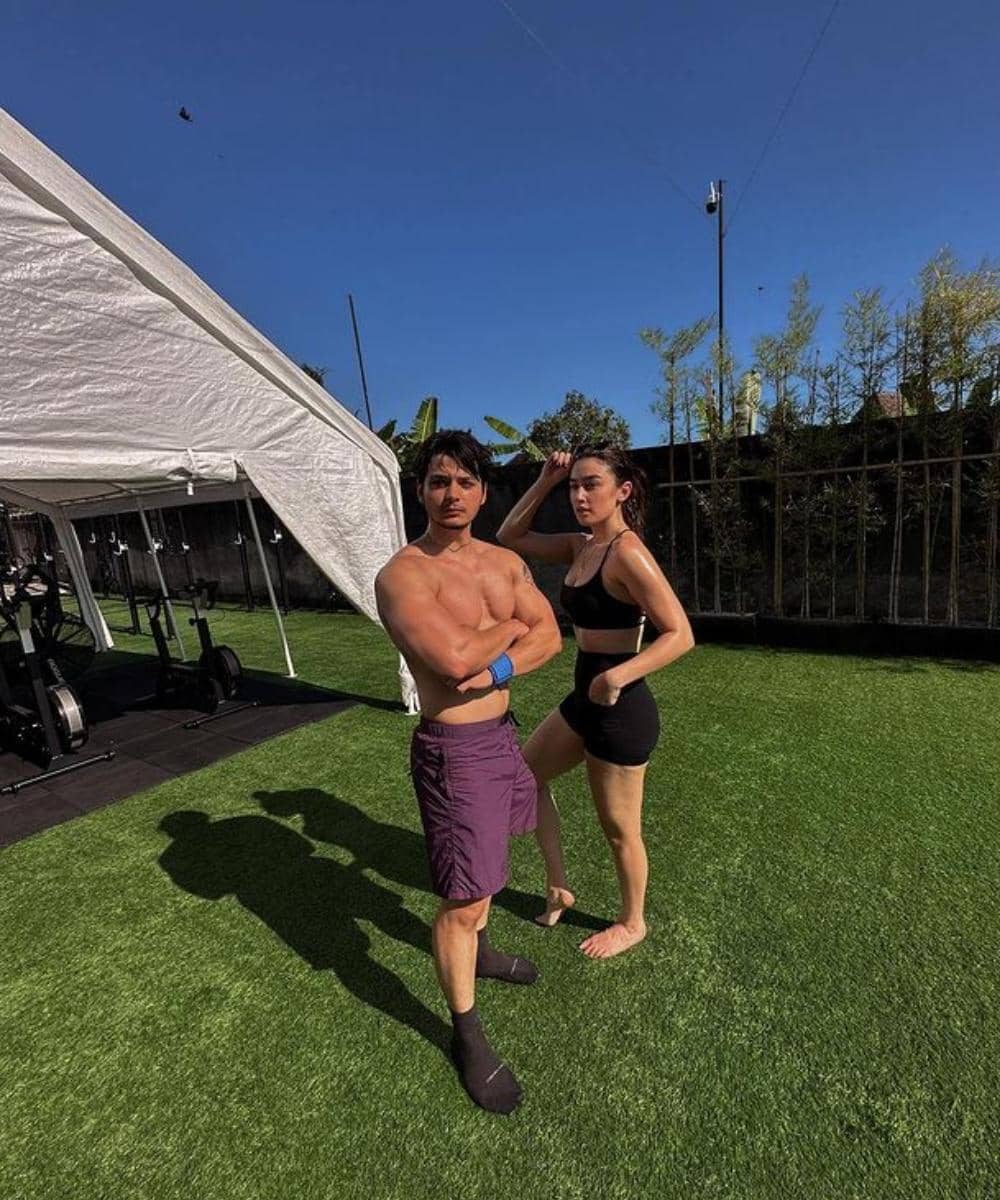 instagram.com/natasharyder