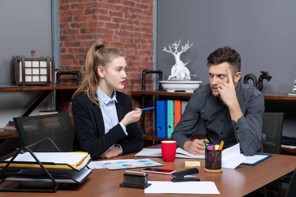 freepik.com/KamranAydinov