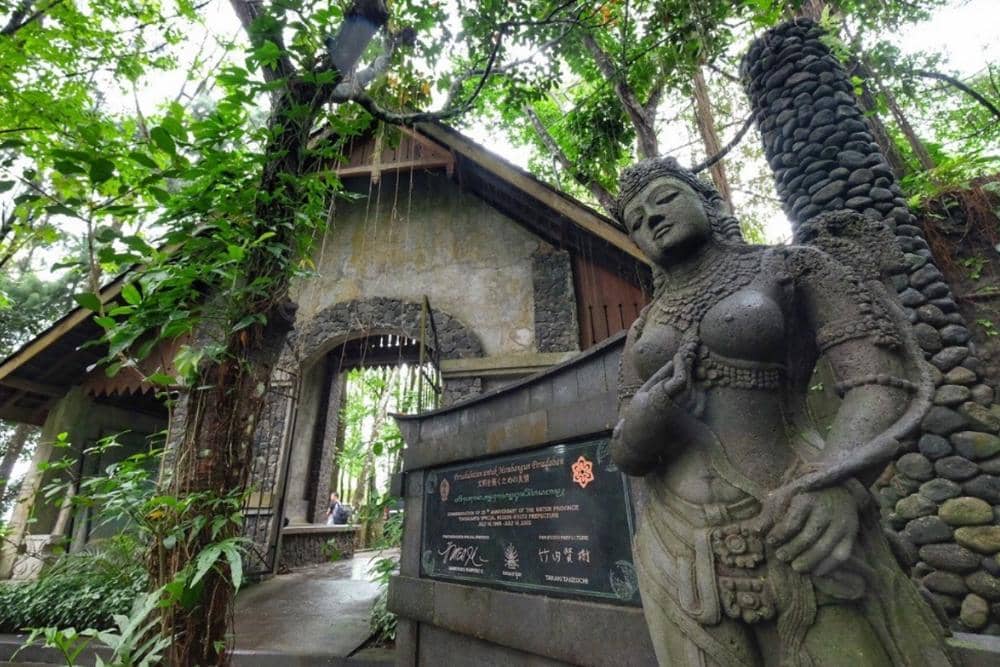 google.com/maps/Wisata Jogja2002