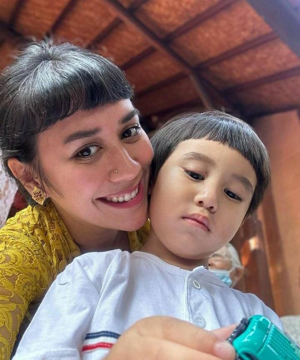 instagram.com/westnydj