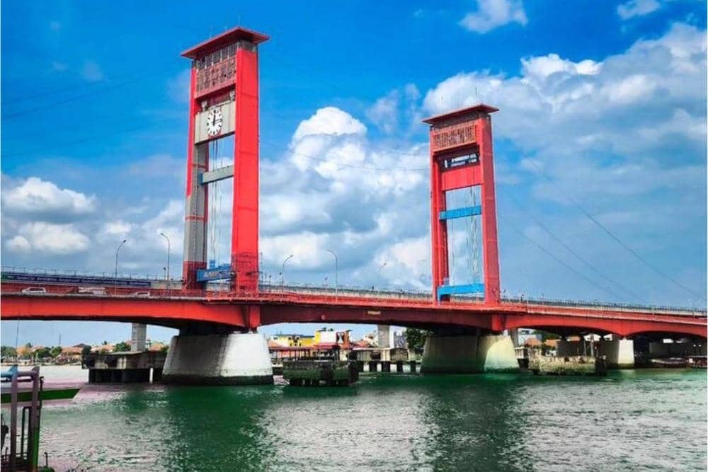 Instagram.com / hardiyantosyukri