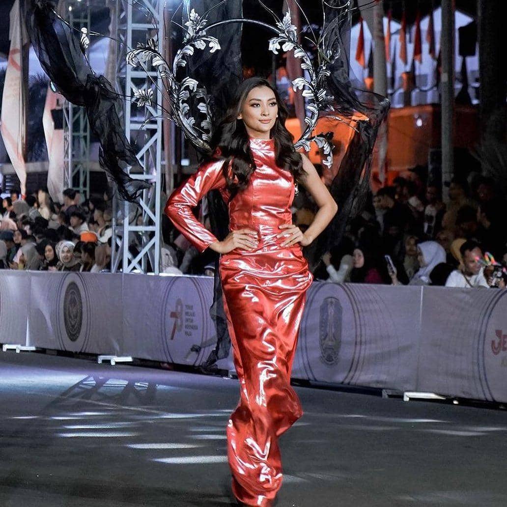 instagram.com/ourputeris