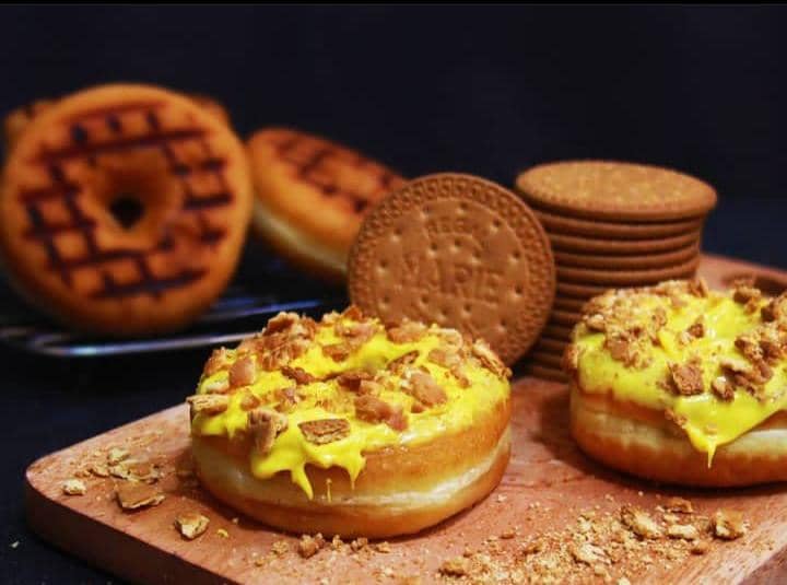 Instagram.com / realdoughnuttrumph