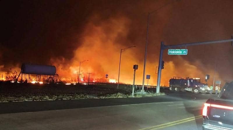 Zeke Kalua/County of Maui/Handout via REUTERS