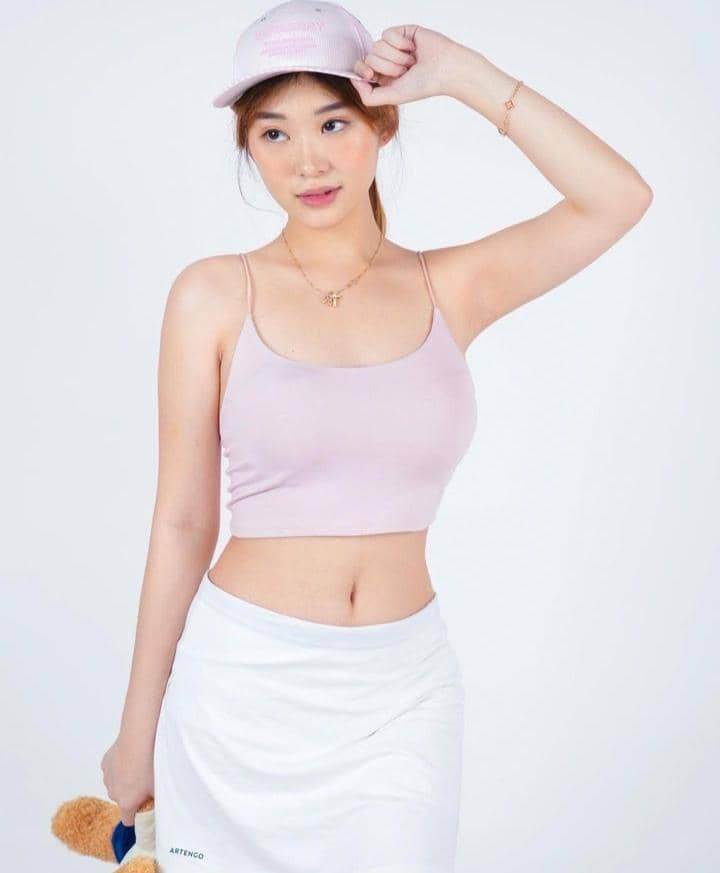 Instagram.com / livyrenata