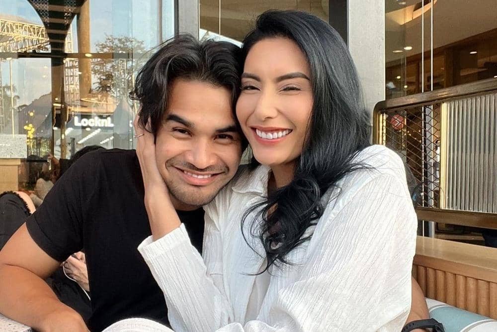 Instagram.com/tyasmirasih