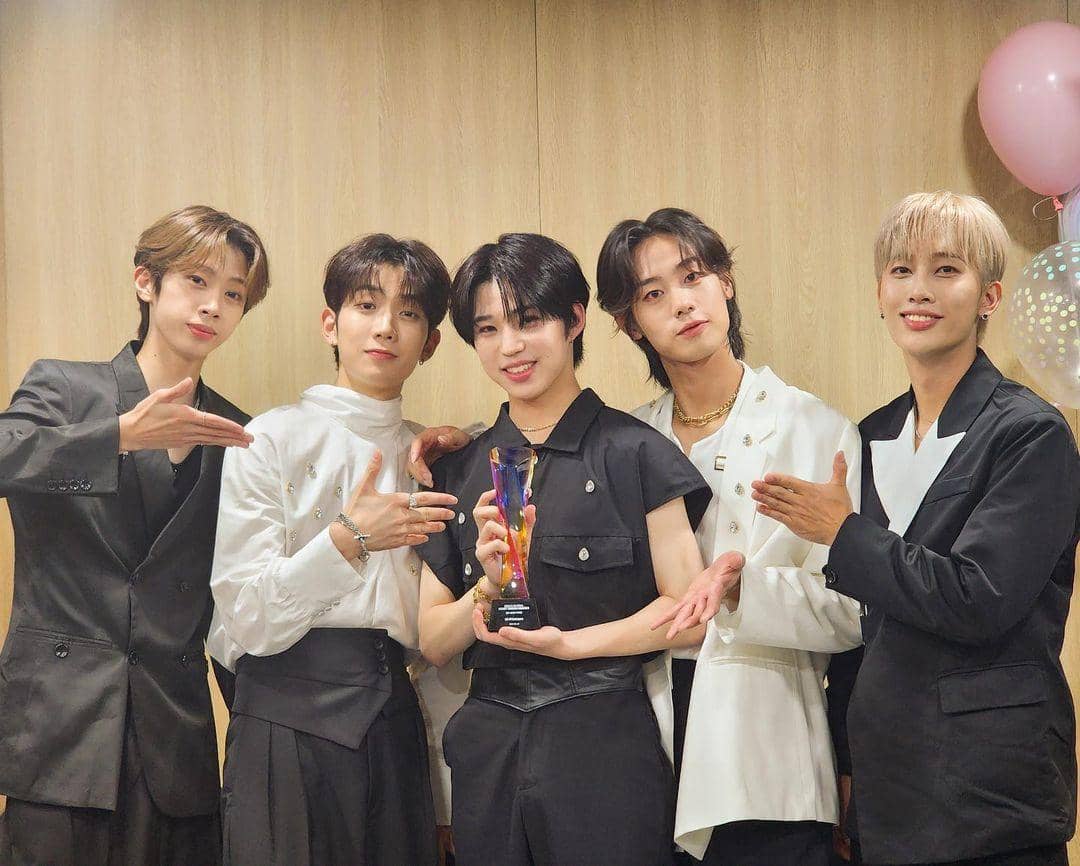 instagram.com/hfu_official