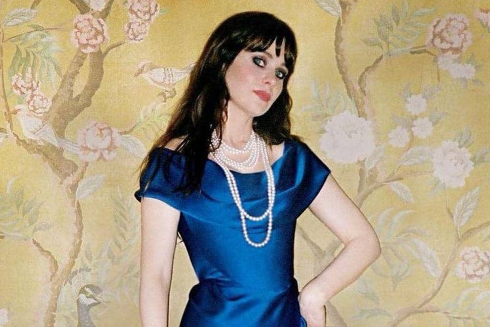 instagram.com/zooeydeschanel