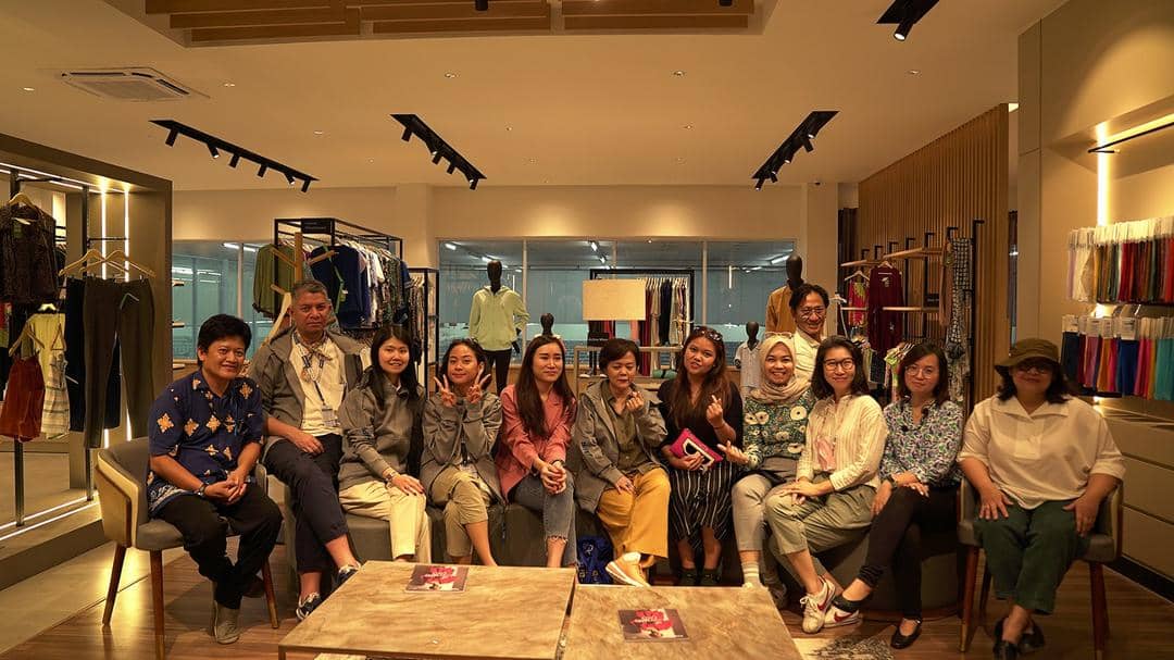 Dok. Asia Pacific Rayon