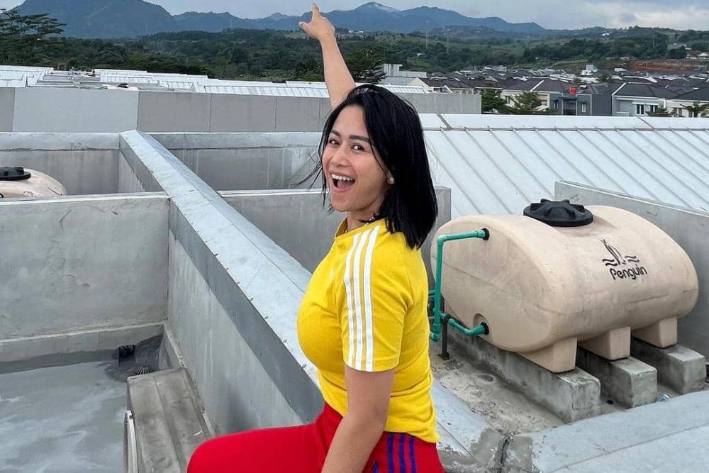 instagram.com/farida.nurhan