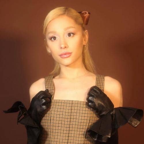 instagram.com/arianagrande