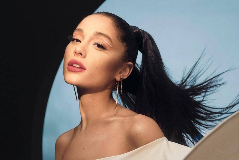 instagram.com/arianagrande