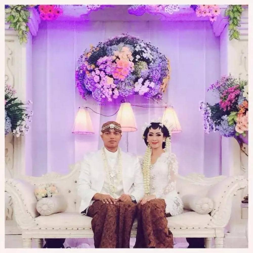 Instagram.com/uutpermatasari