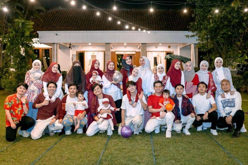 Instagram.com/dindahw, alimoto.id