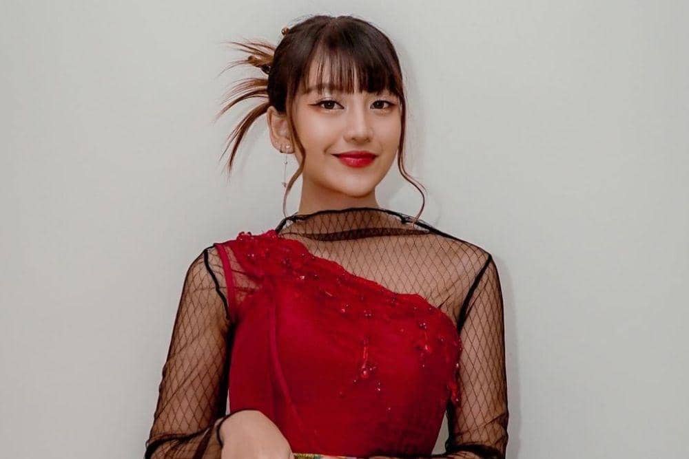 Bergaya Kekinian & Kece, Pesona Ghea Indrawari Bikin Jatuh Hati