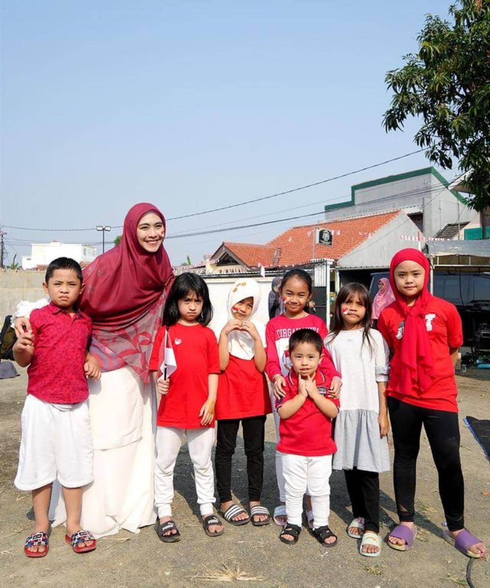 instagram.com/okisetianadewi