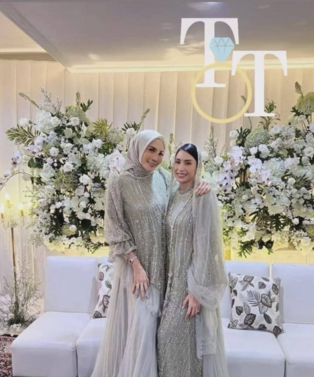 instagram.com/tyasmirasih