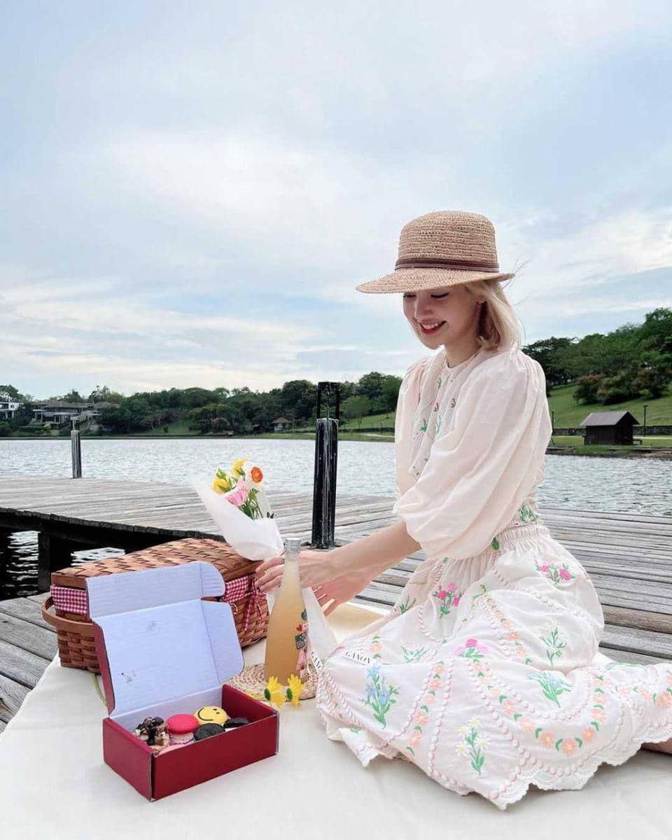 instagram.com/lalalalisa_m