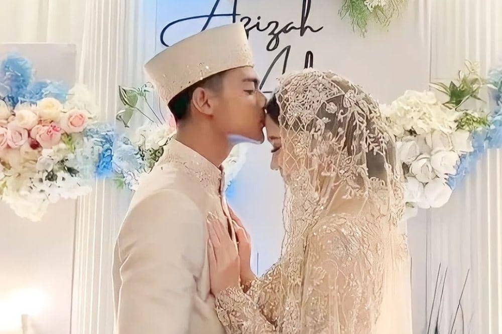 instagram.com/about_arhanazizah