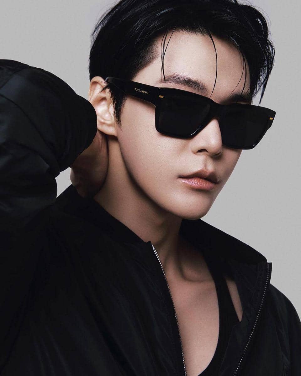 instagram.com/harpersbazaarsg