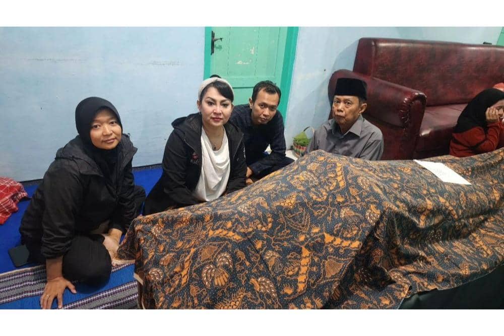 instagram.com/ratna_listy