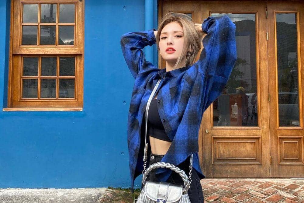 instagram.com/somsomi0309