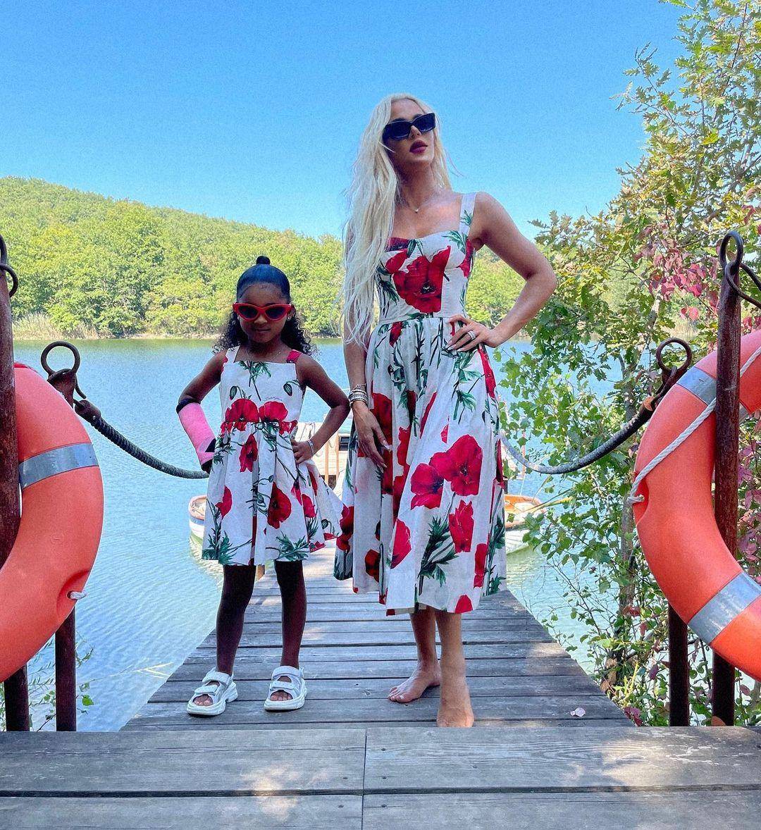 instagram.com/khloekardashian