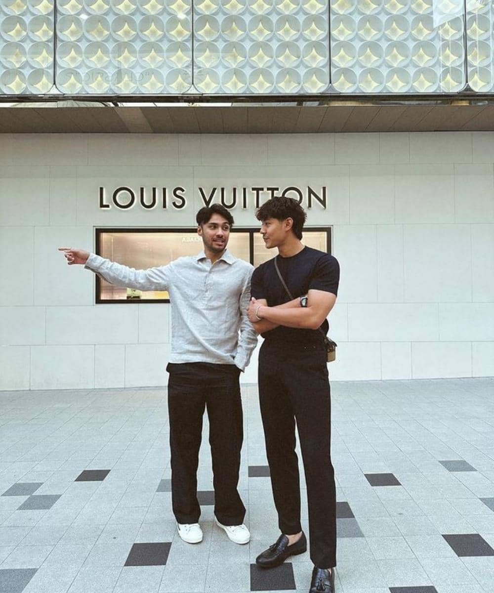 instagram.com/meerqeen