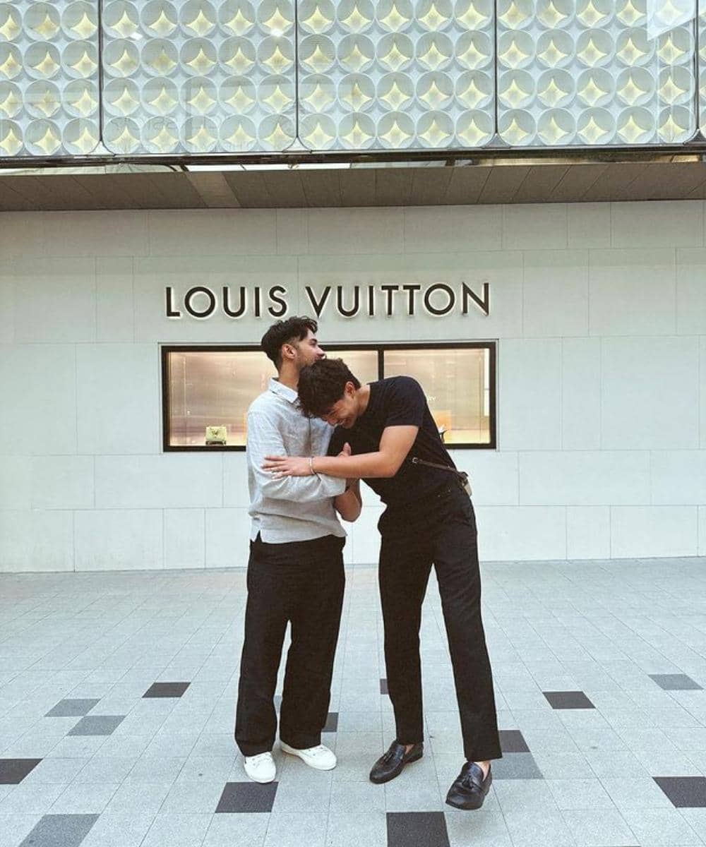 instagram.com/meerqeen