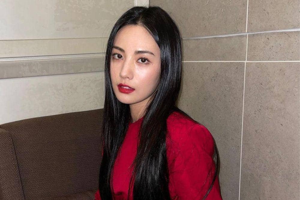 instagram.com/jin_a_nana