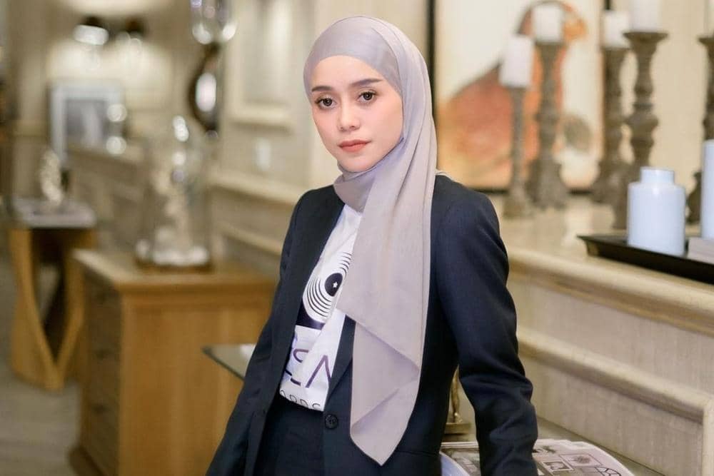 Instagram.com/lestikejora