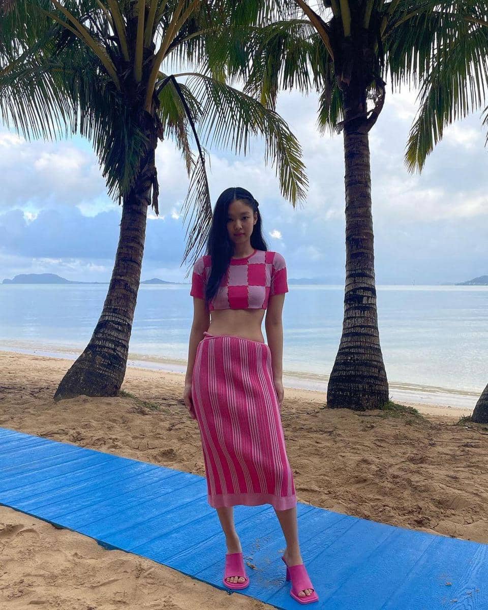 instagram.com/jennierubyjane