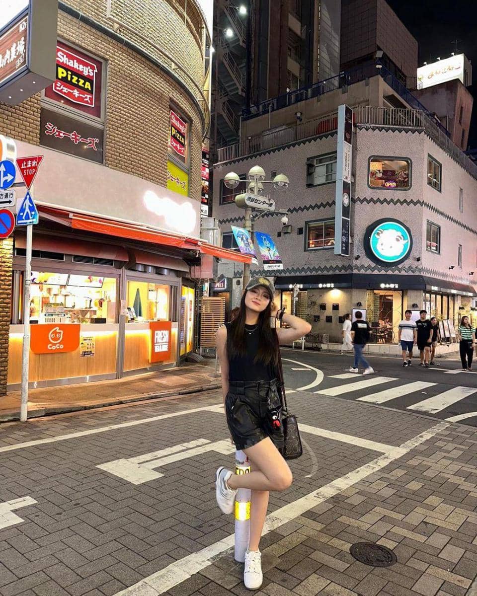 instagram.com/jkt48.christy