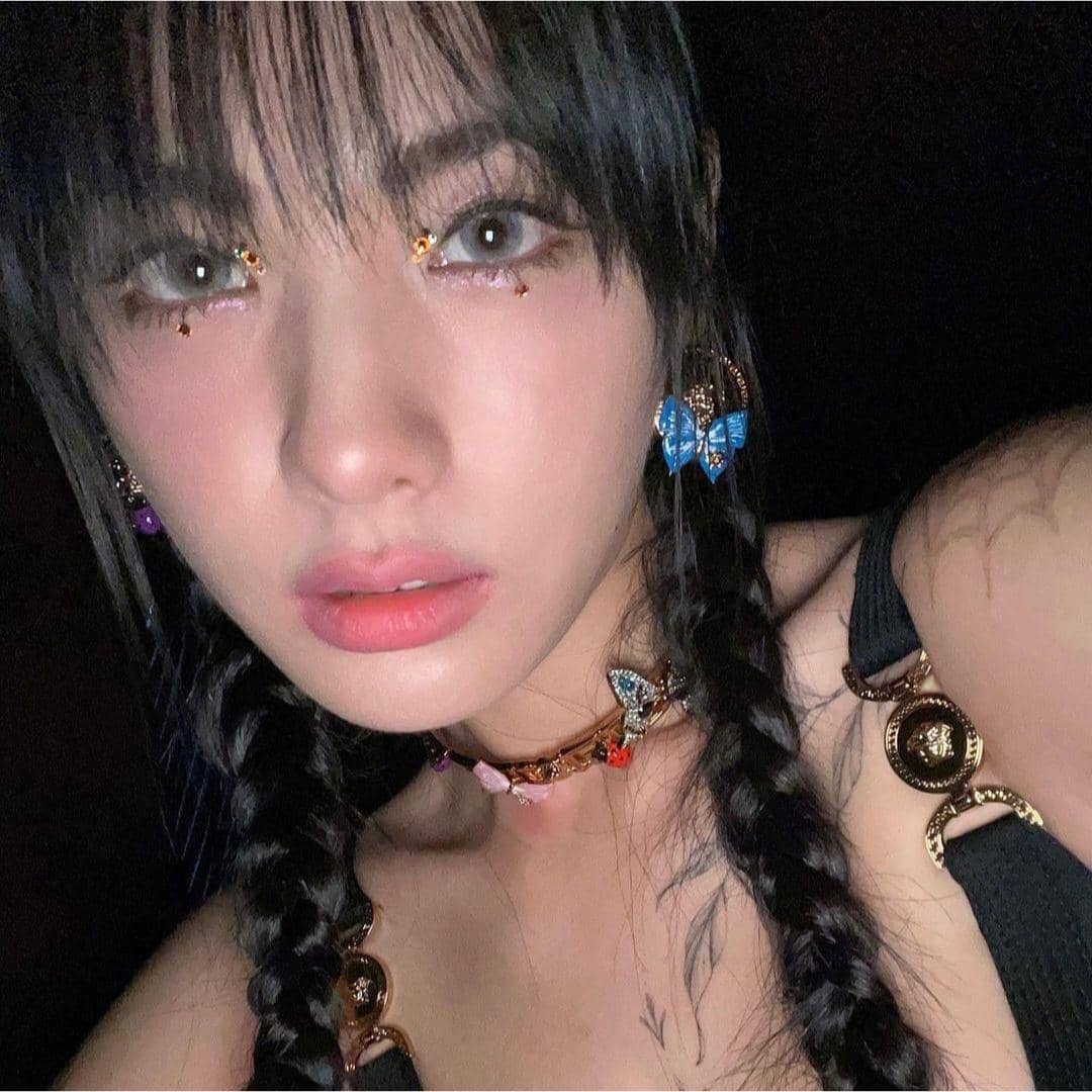 Instagram.com/jin_a_nana