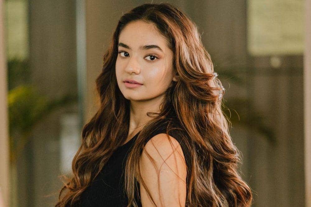 instagram.com/anushkasen0408