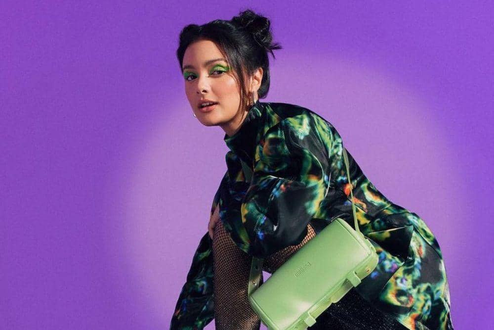 instagram.com/amandarawles