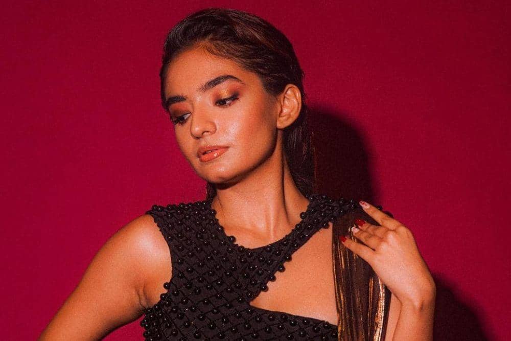 instagram.com/anushkasen0408