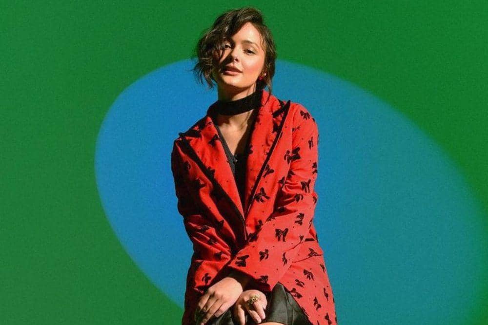 instagram.com/amandarawles