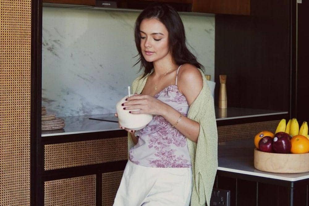 instagram.com/amandarawles