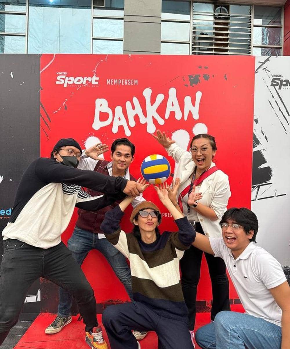 Instagram.com/vinachanchan