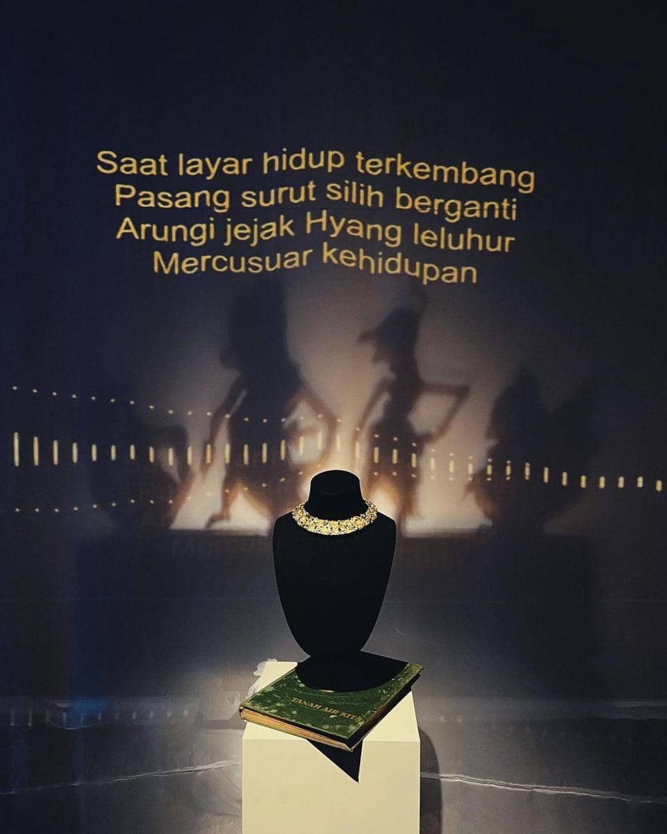 instagram.com/myqrichs