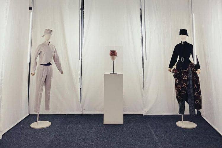 instagram.com/myqrichs