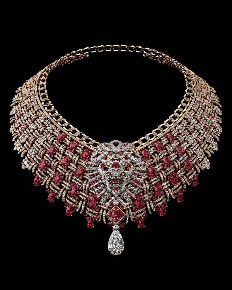 instagram.com/chanelofficial