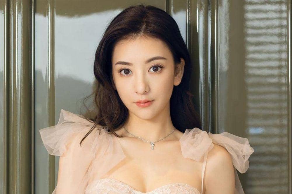 instagram.com/mokafy