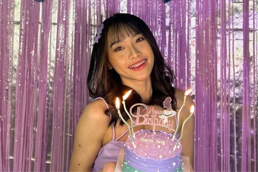 instagram.com/rona_ang