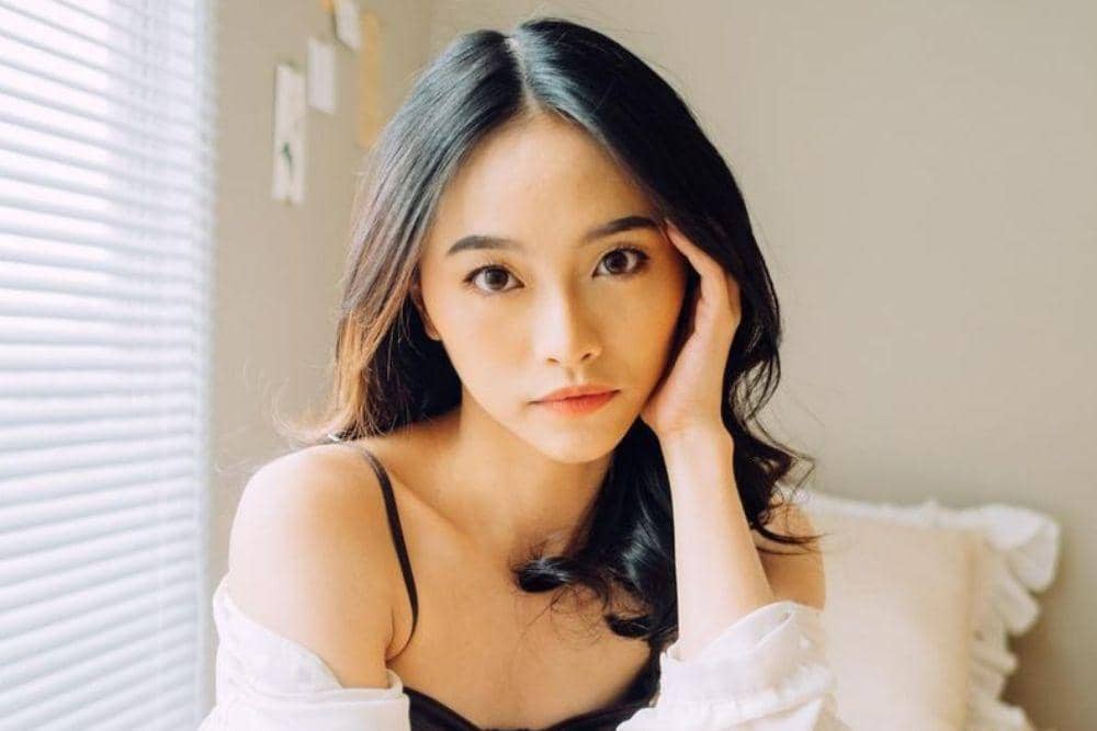 instagram.com/rona_ang